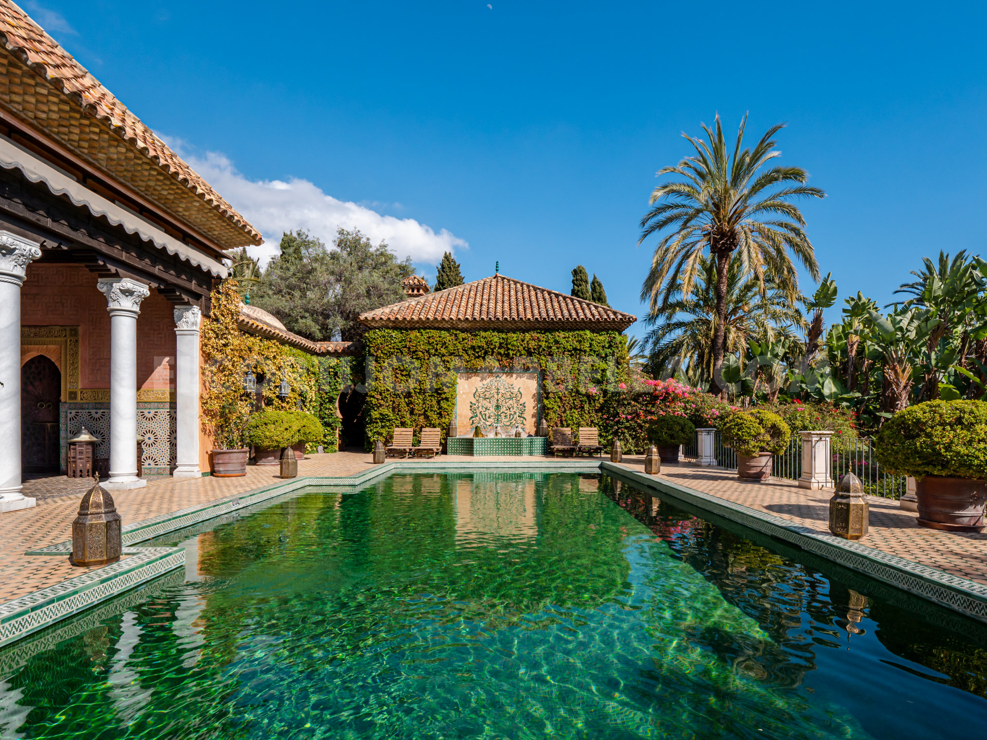 EL CORTIJO