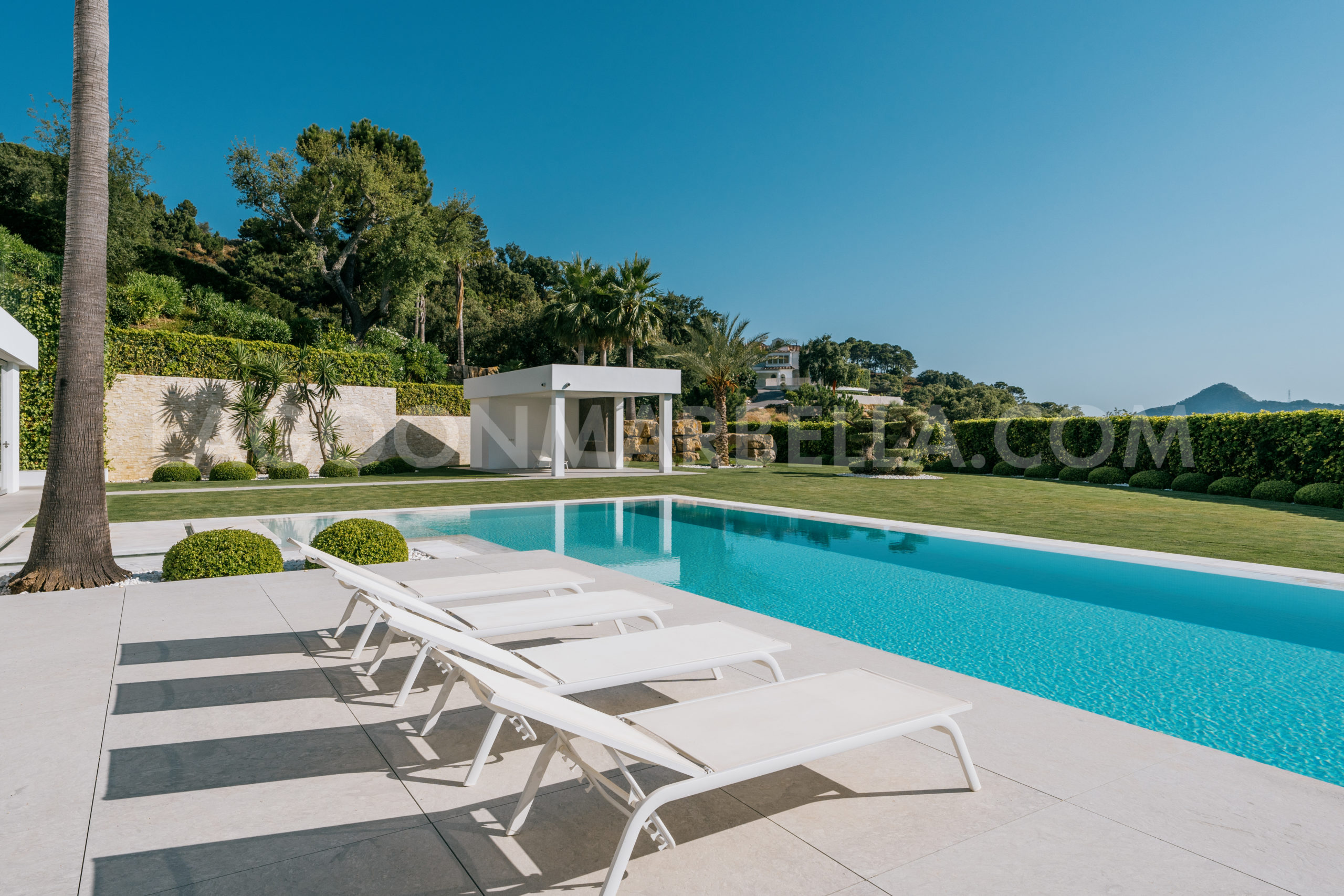 Villa Lagoon