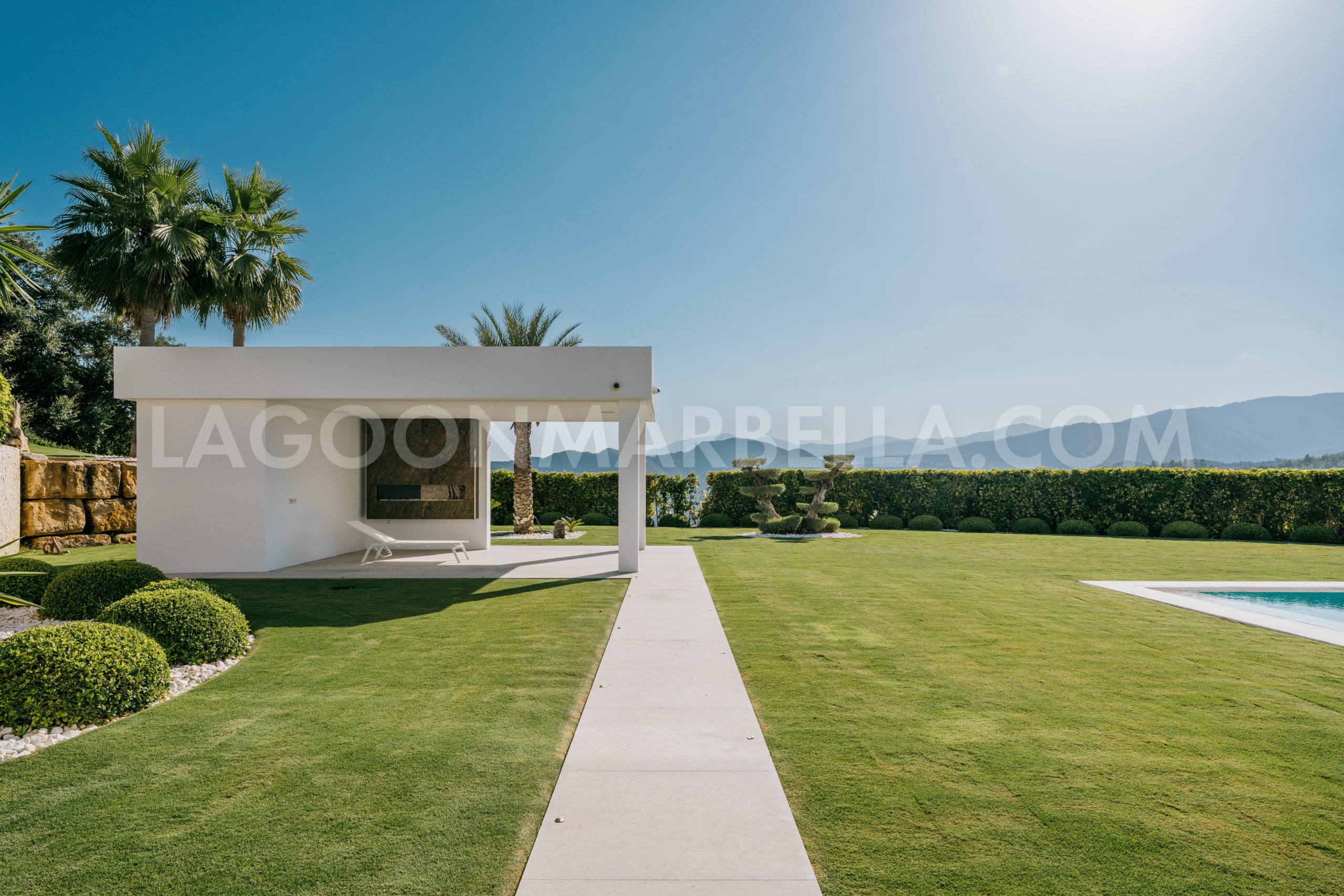 Villa Lagoon