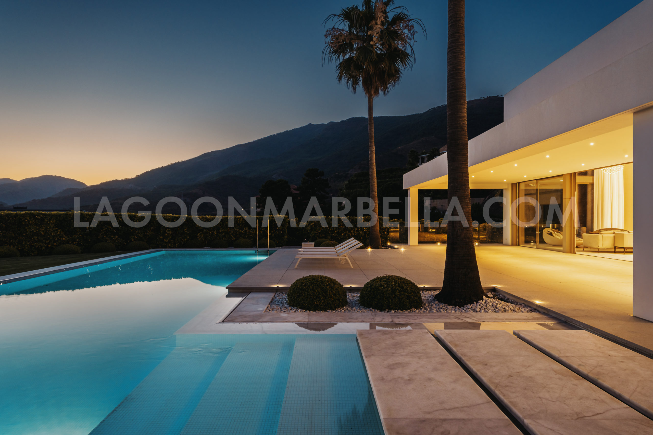 Villa Lagoon