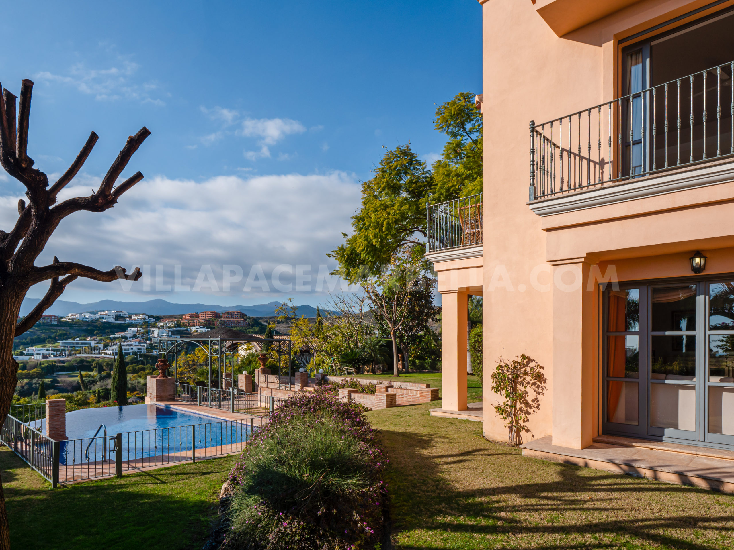Villa Pace