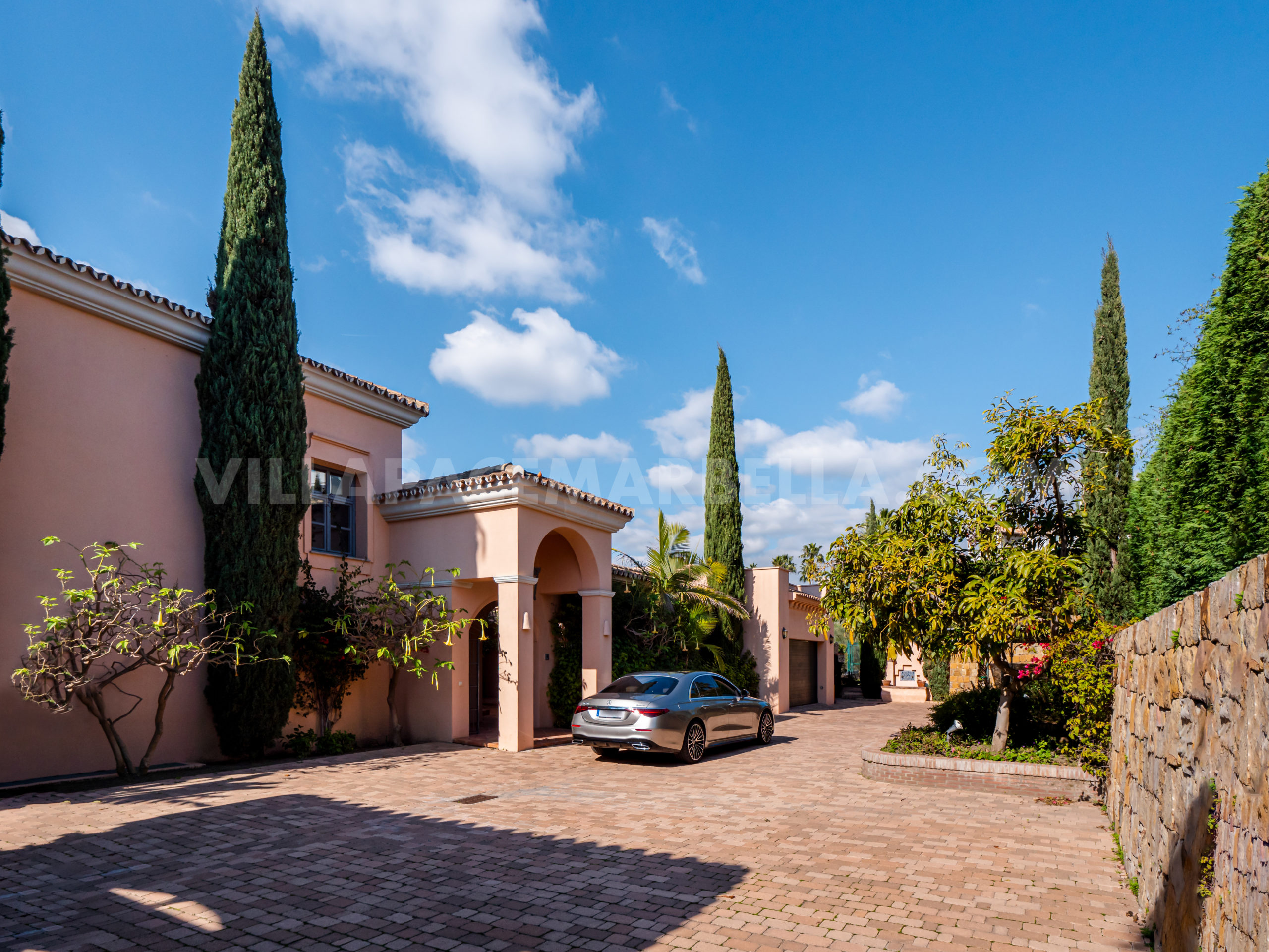 Villa Pace