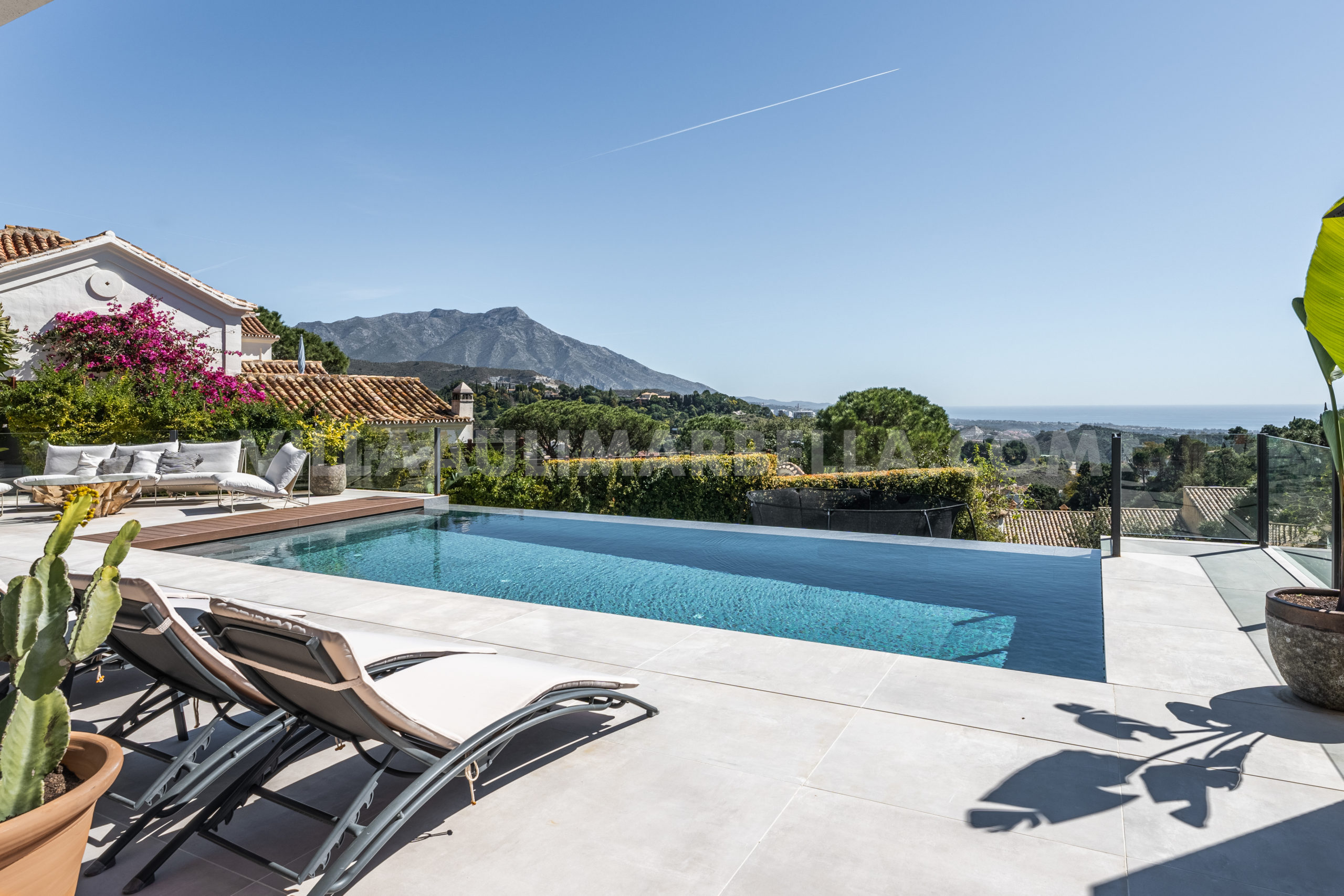 Villa Auli