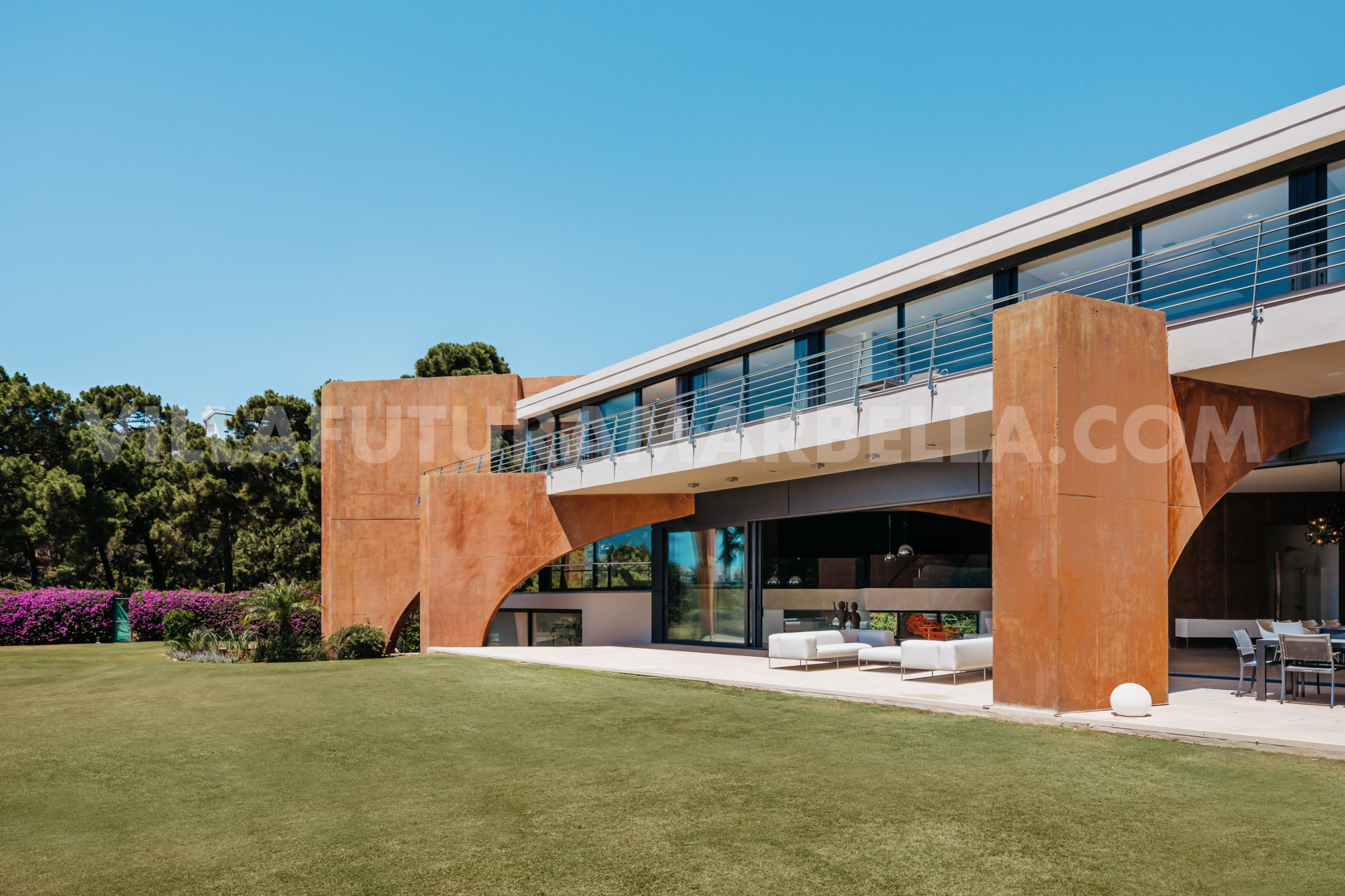 Villa Futura