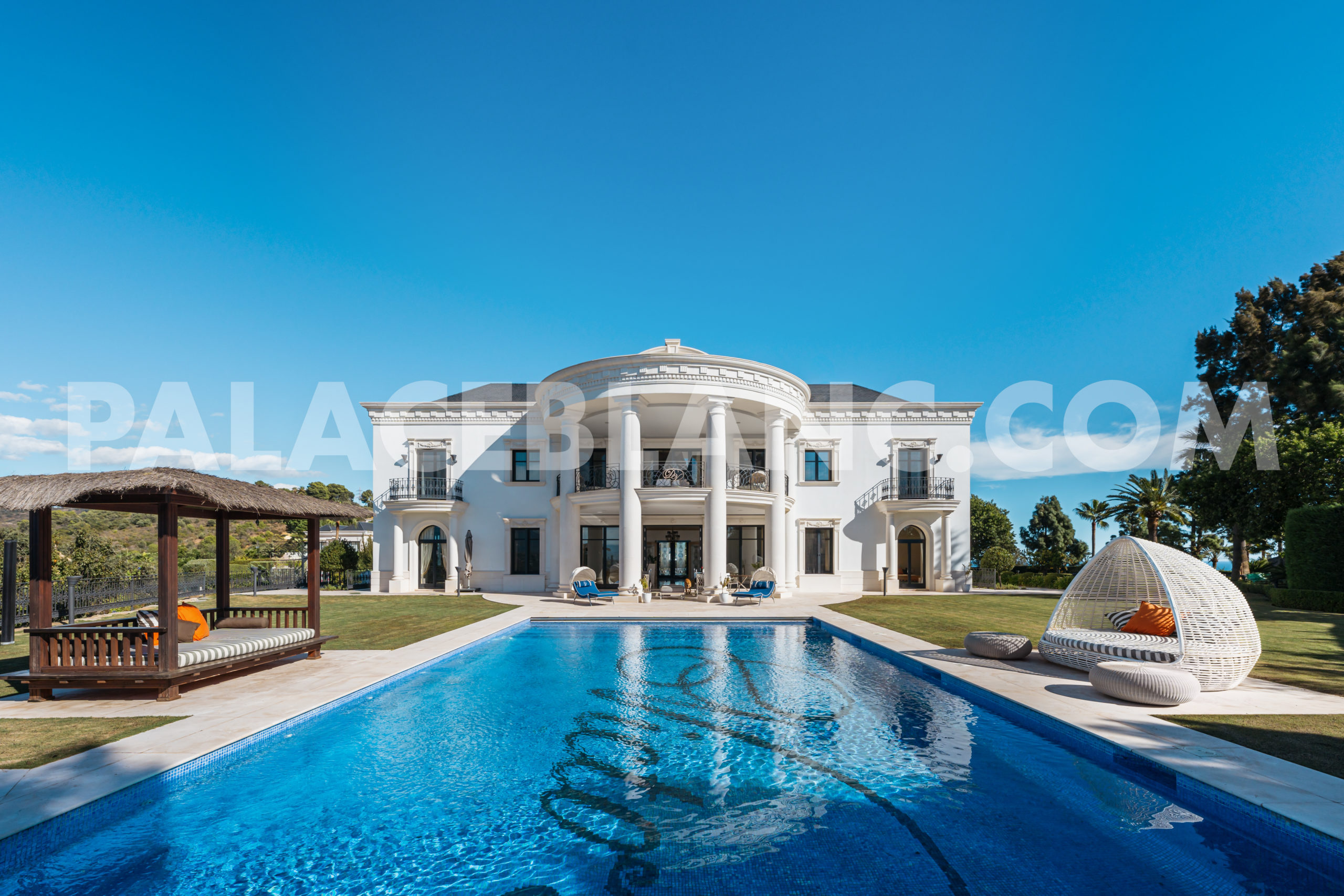 Palace Blanc