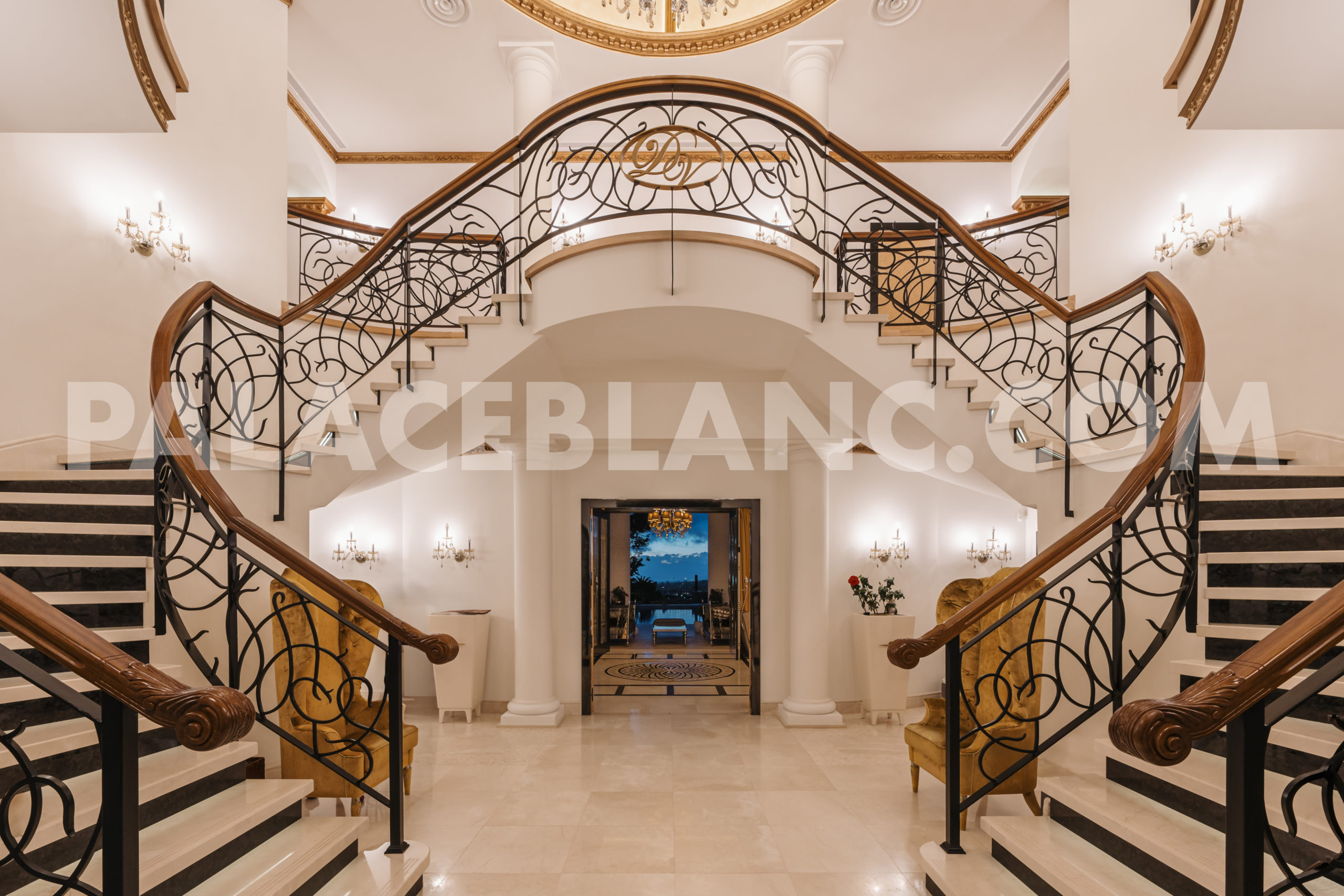 Palace Blanc