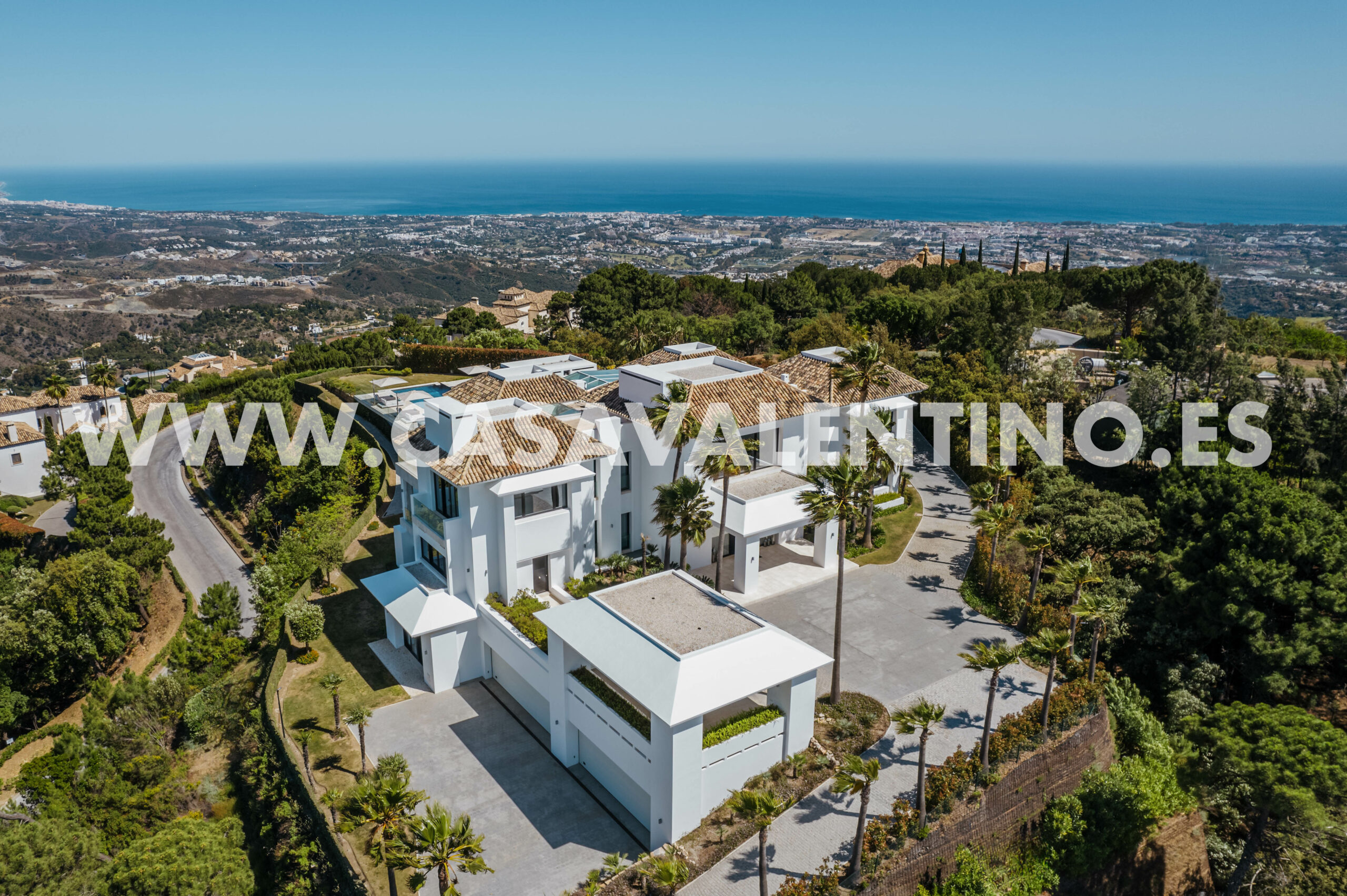 CASA VALENTINO