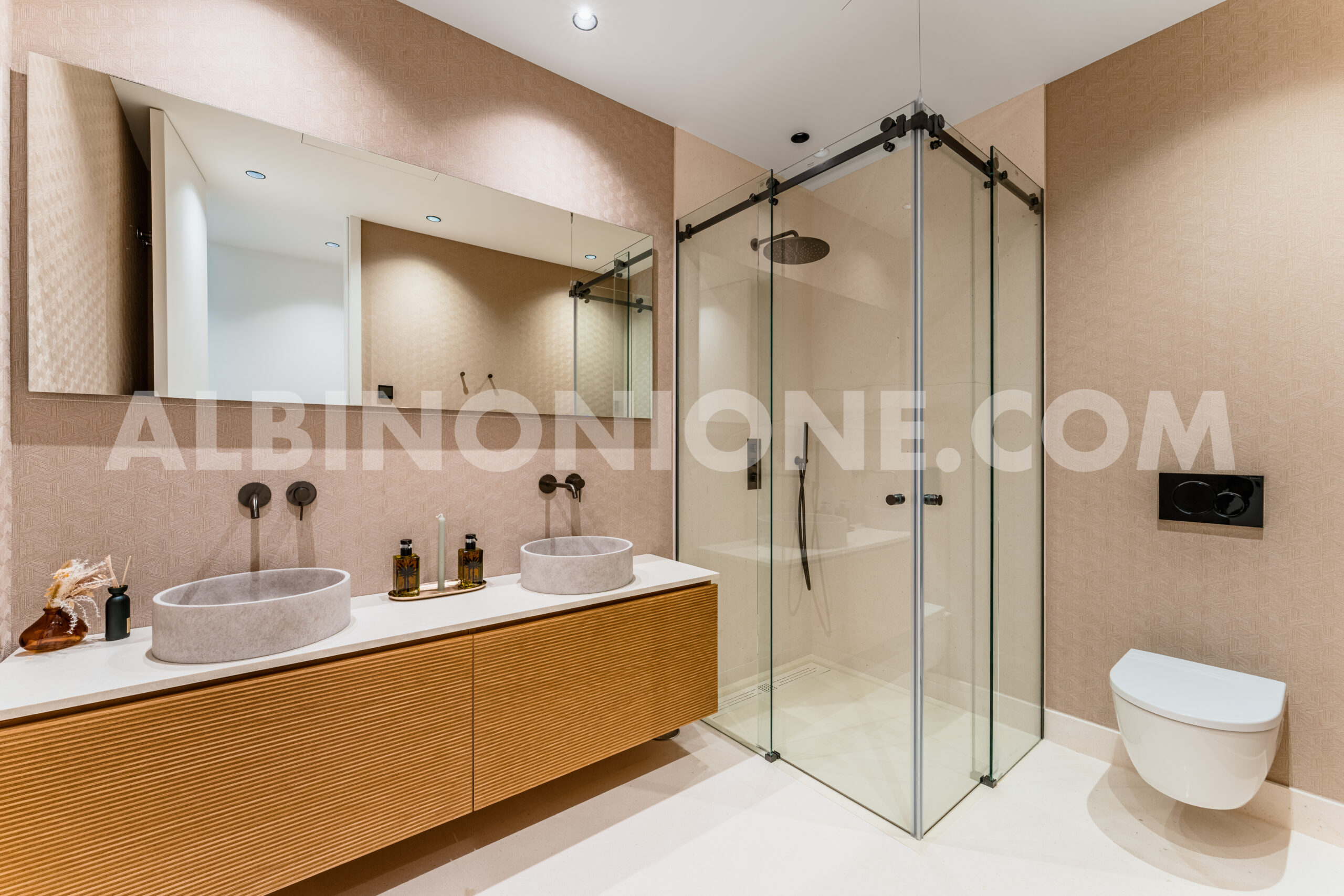 Albinoni One