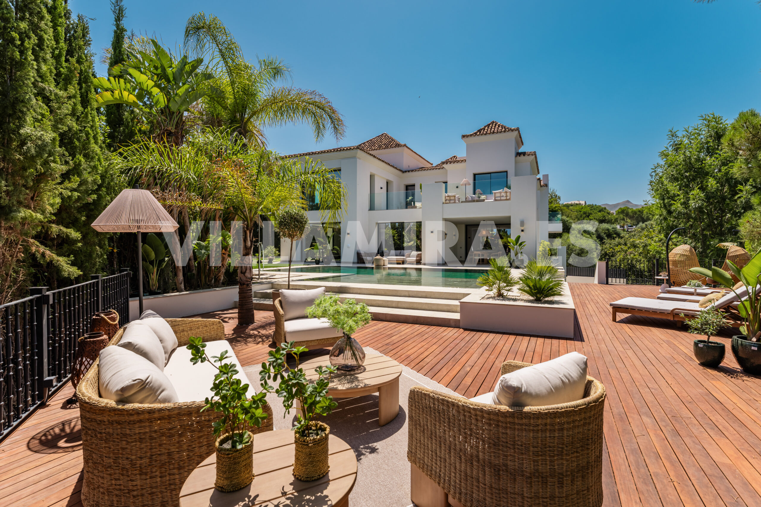 Villa Mira