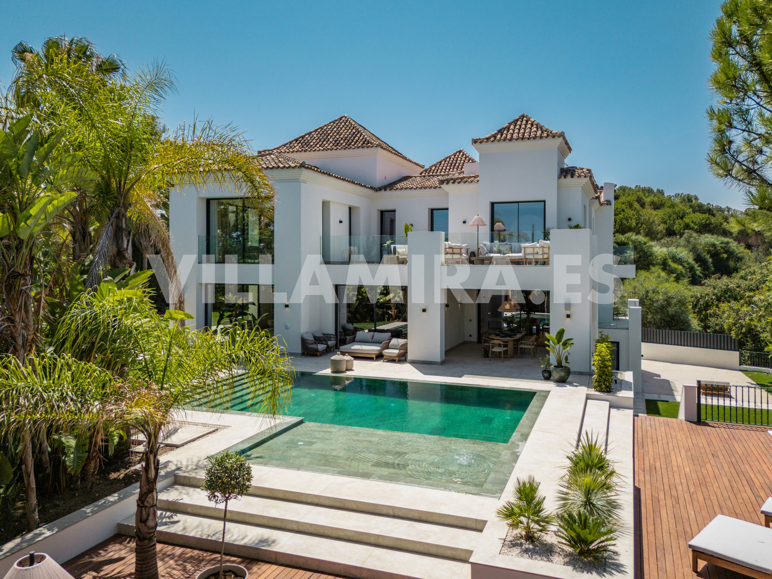 Villa Mira