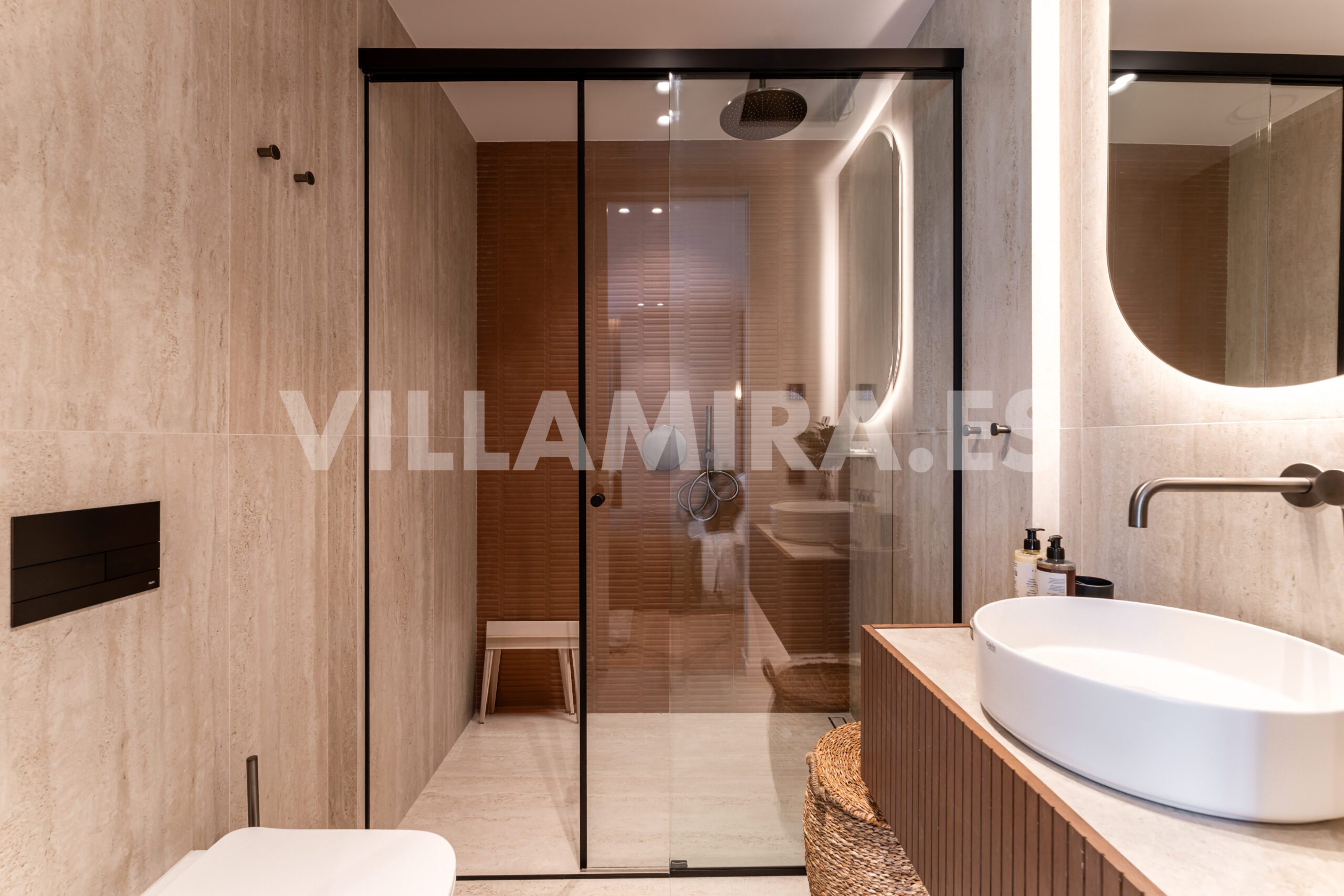 Villa Mira