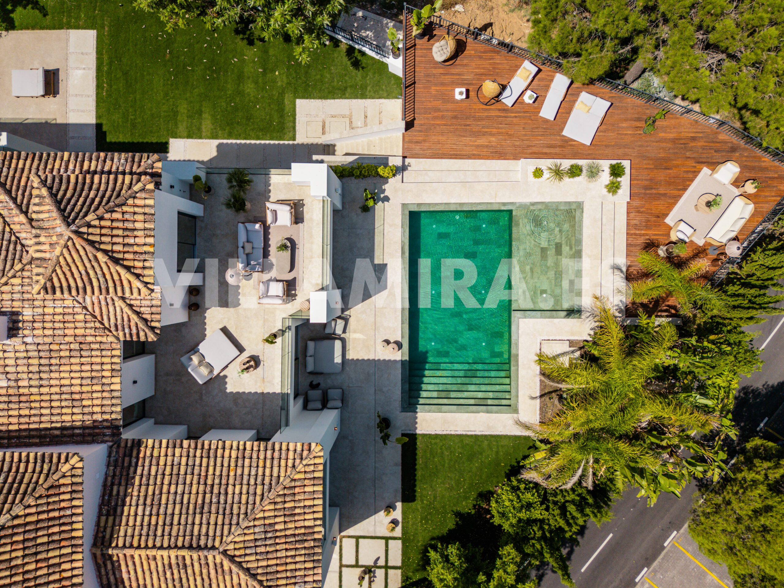 Villa Mira