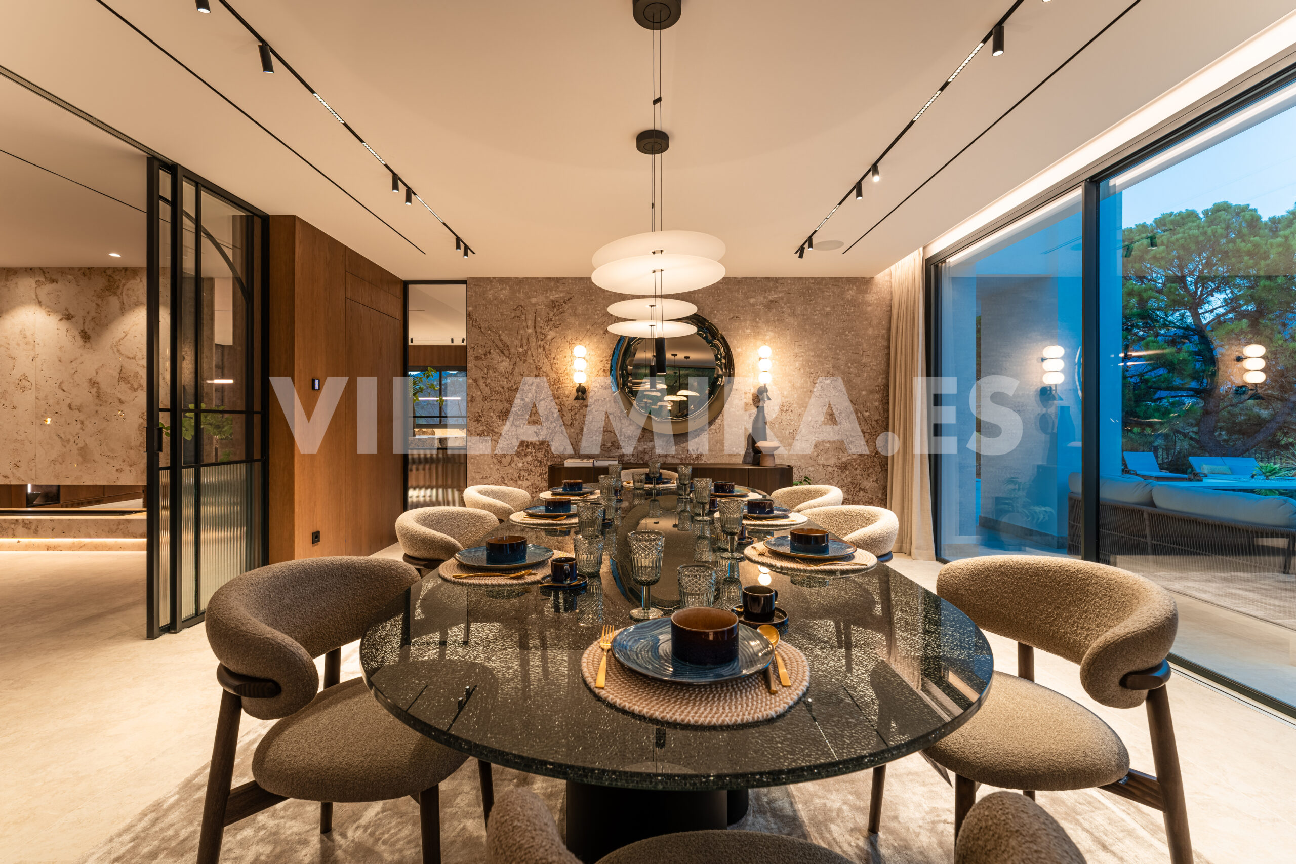 Villa Mira