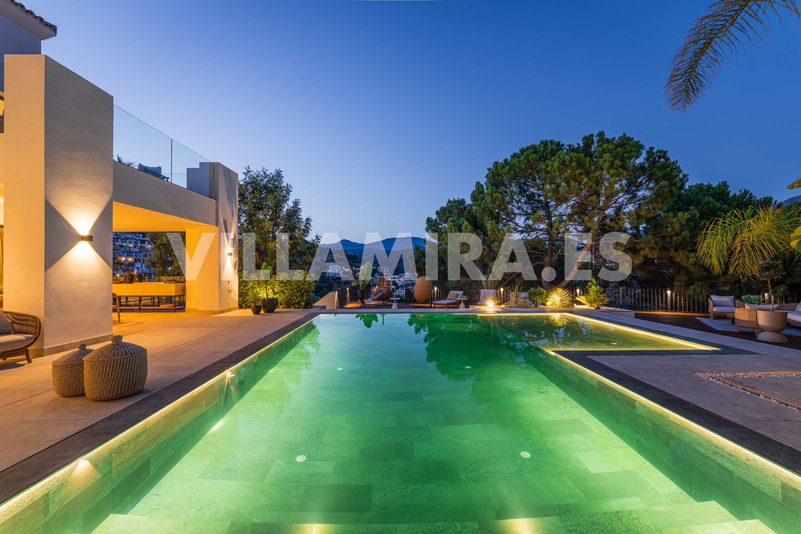 Villa Mira