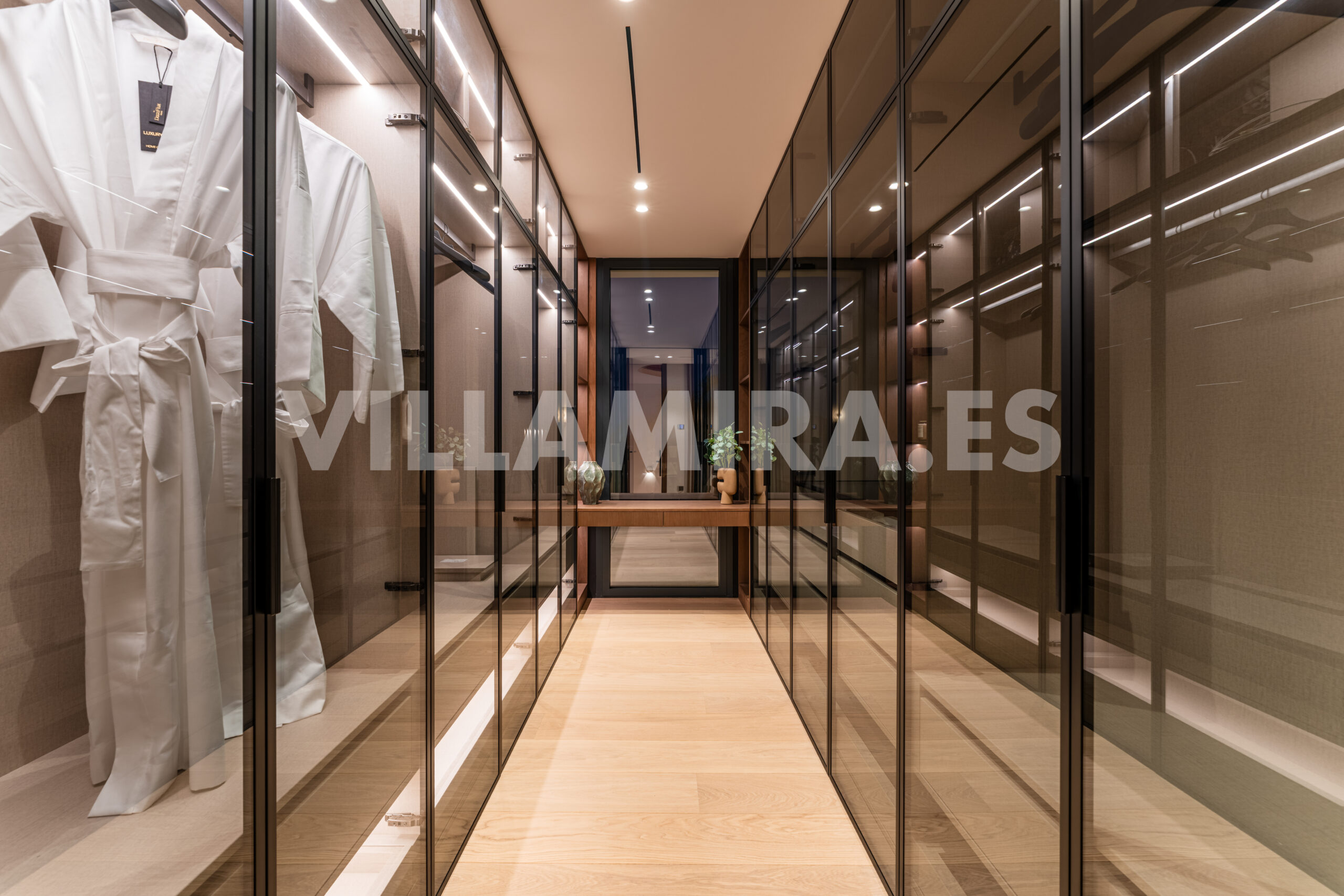 Villa Mira