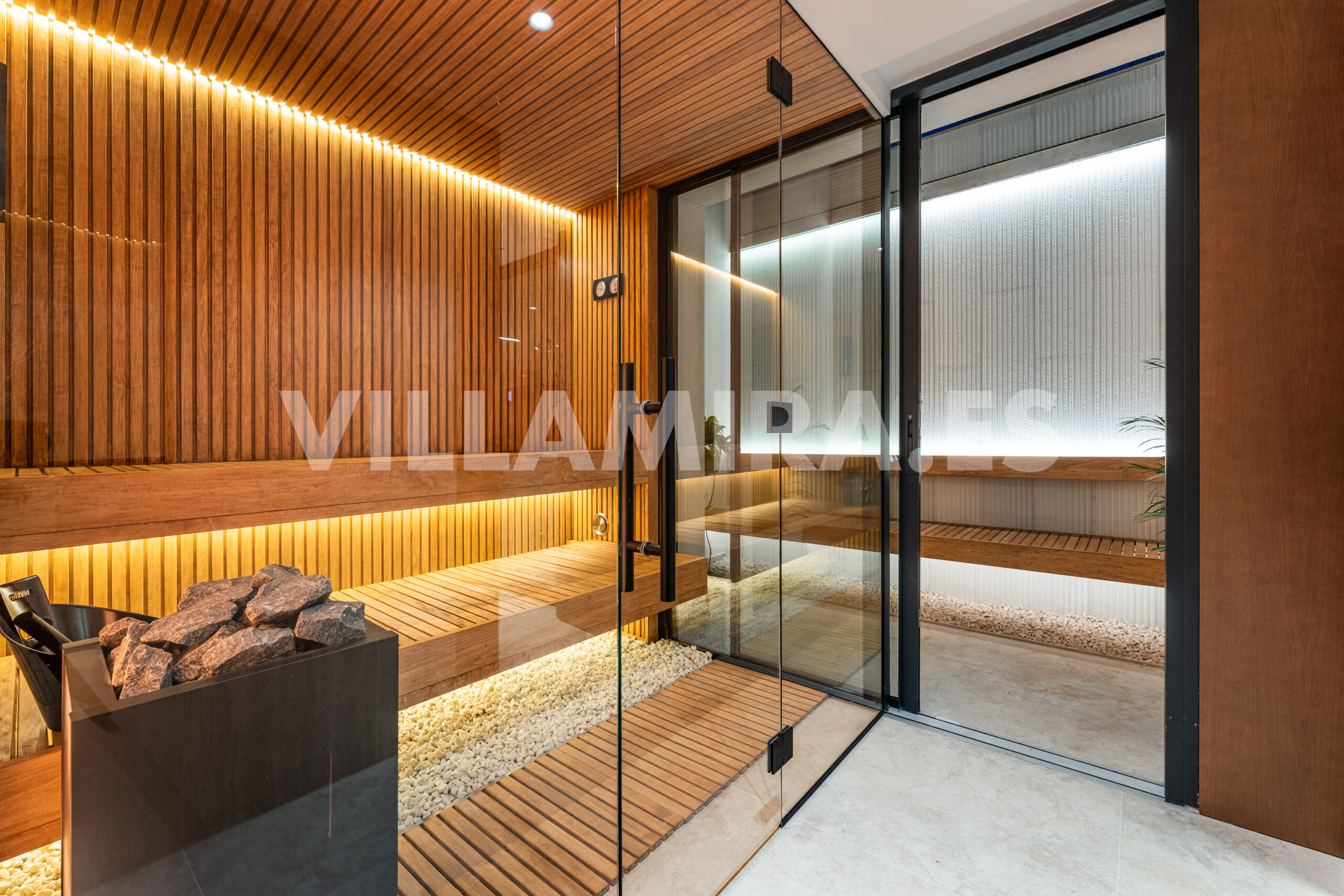 Villa Mira