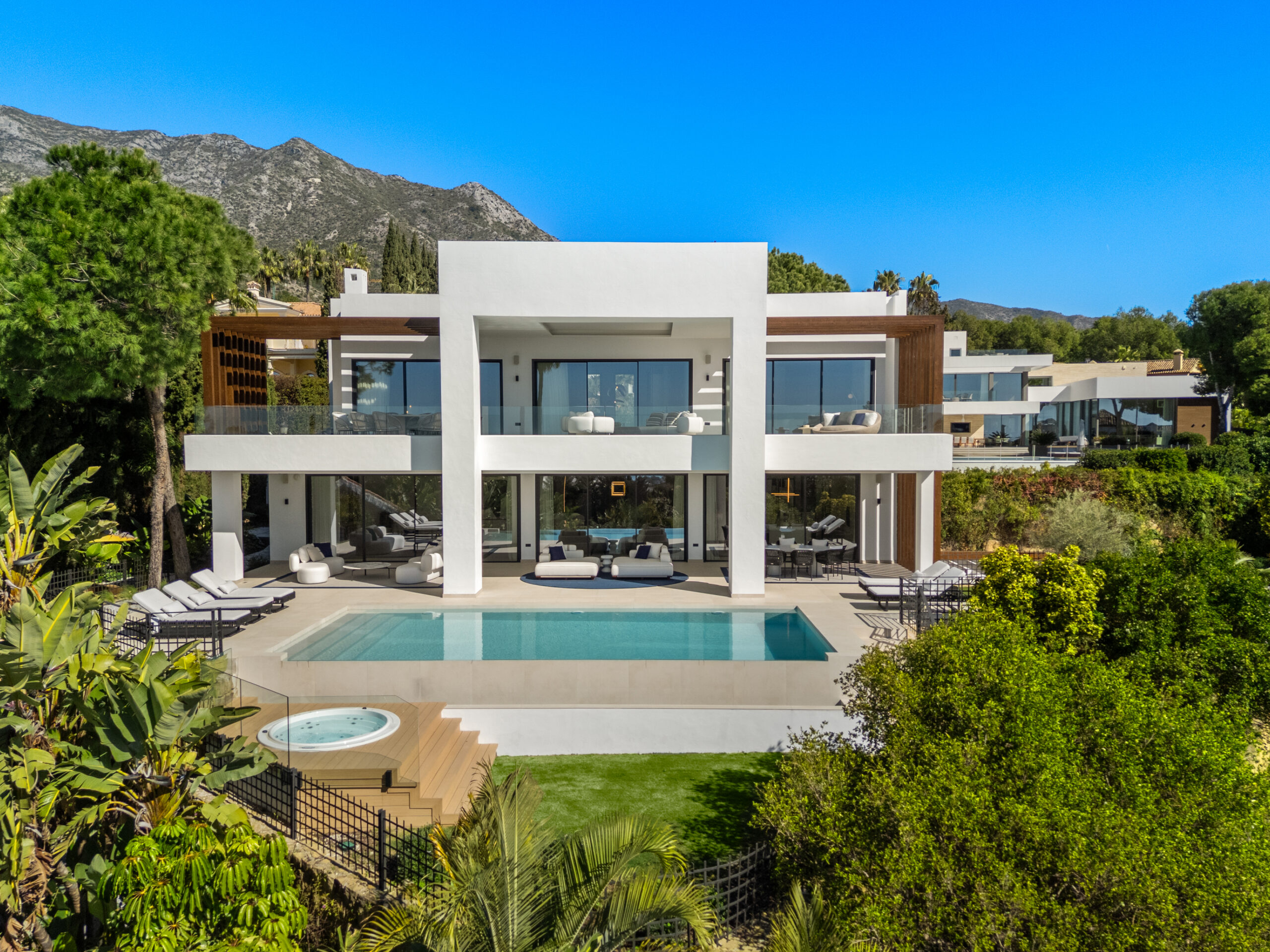 Villa George