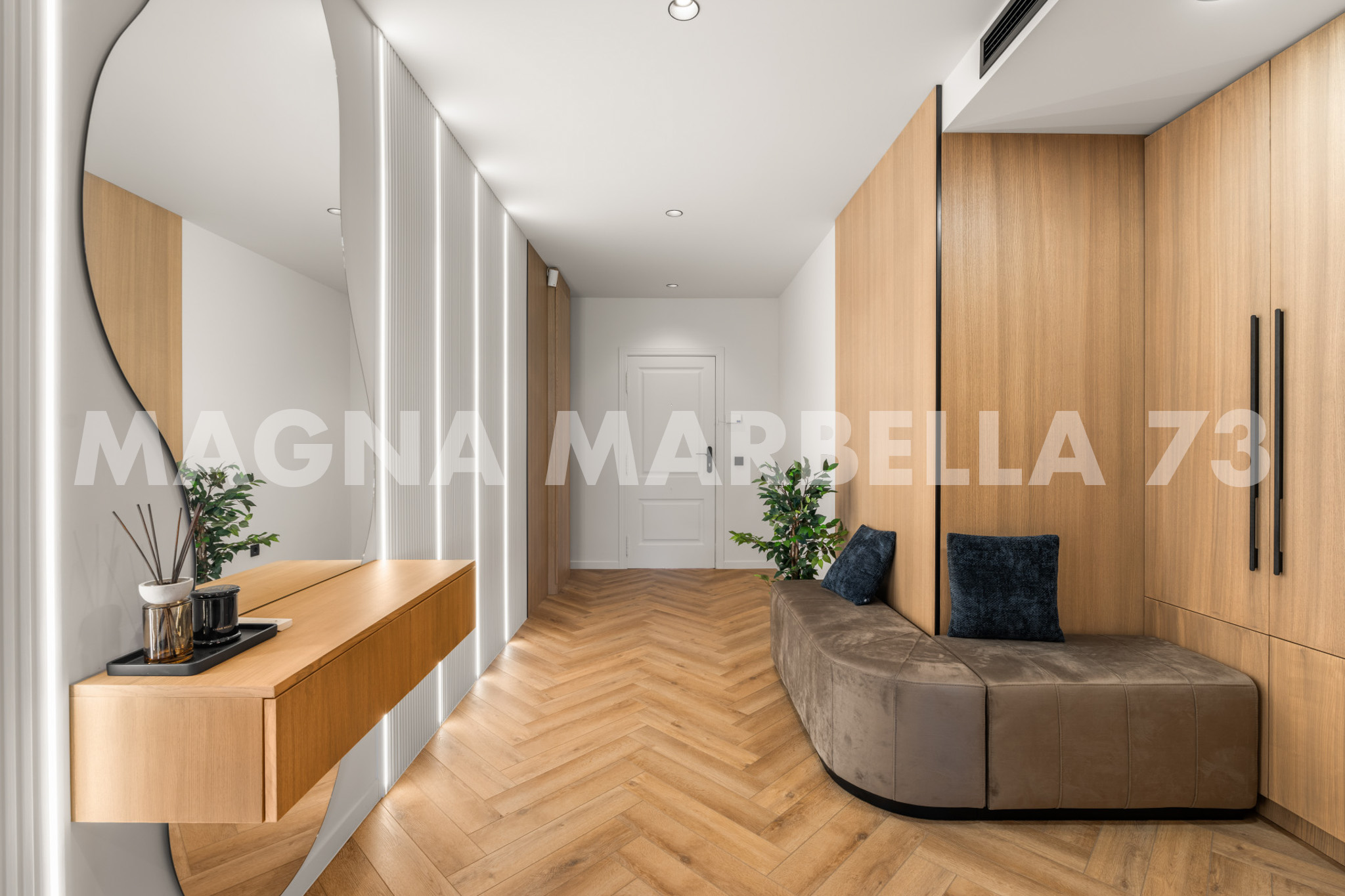 Magna Marbella 73