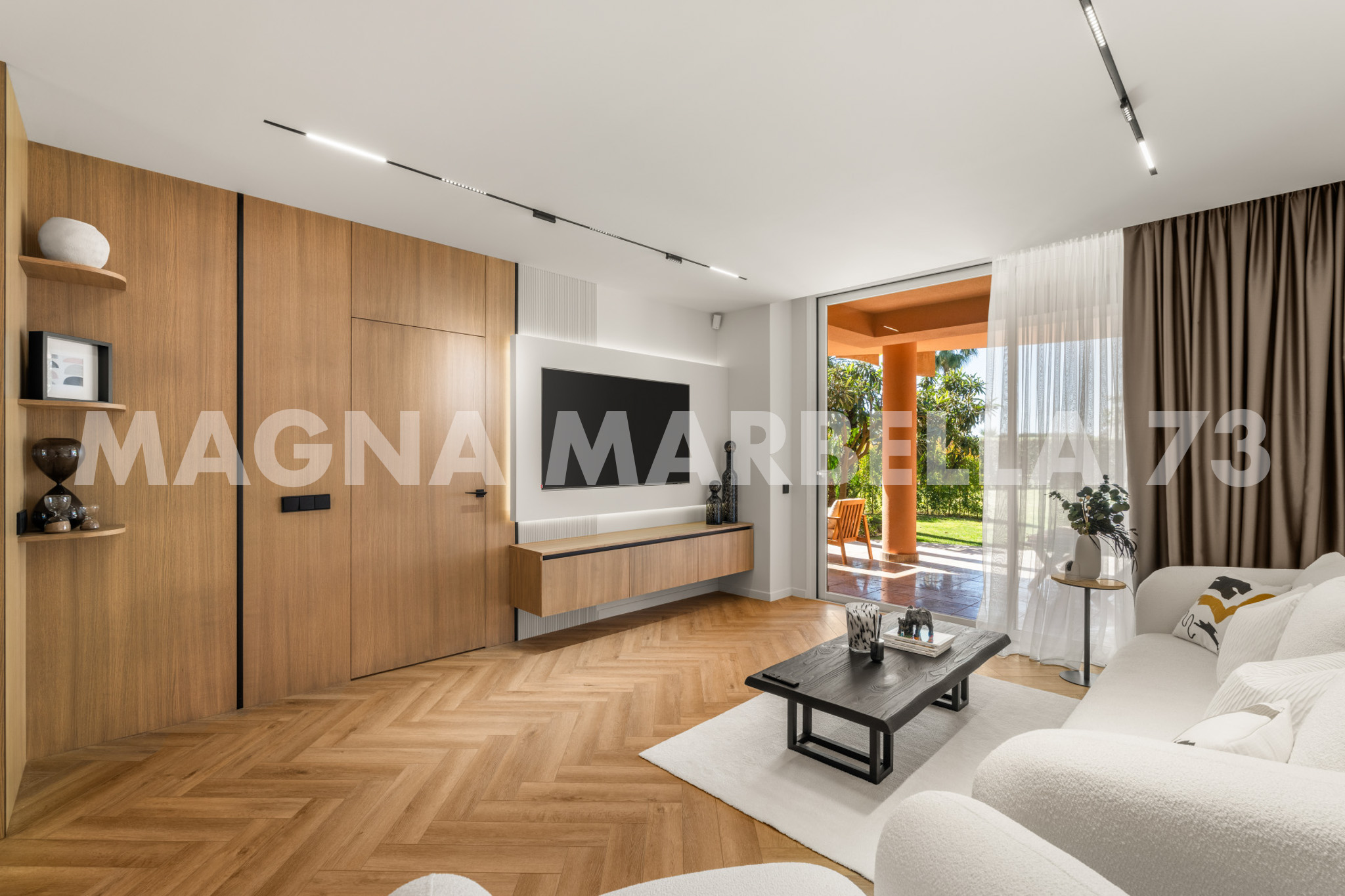 Magna Marbella 73