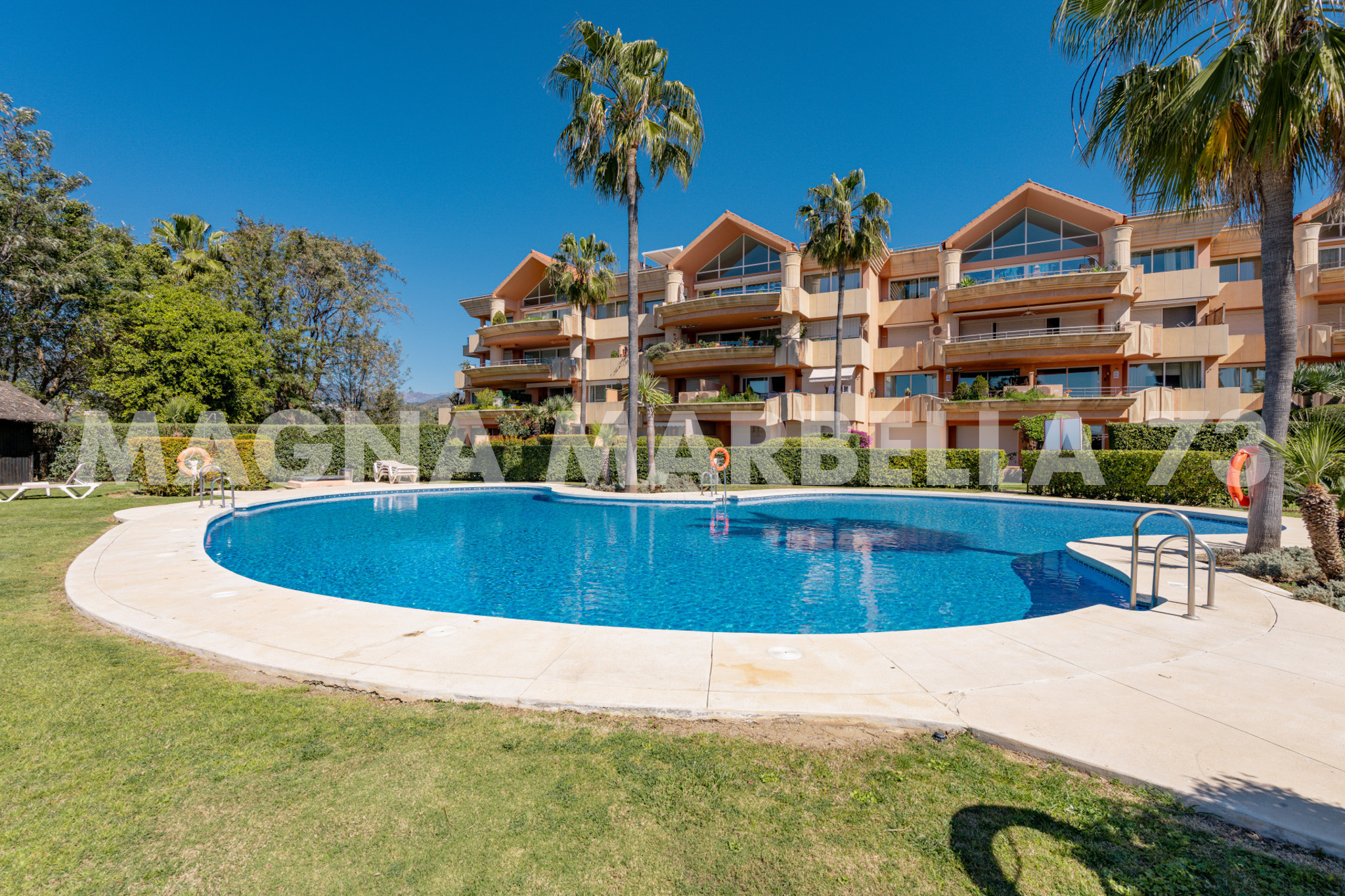 Magna Marbella 73