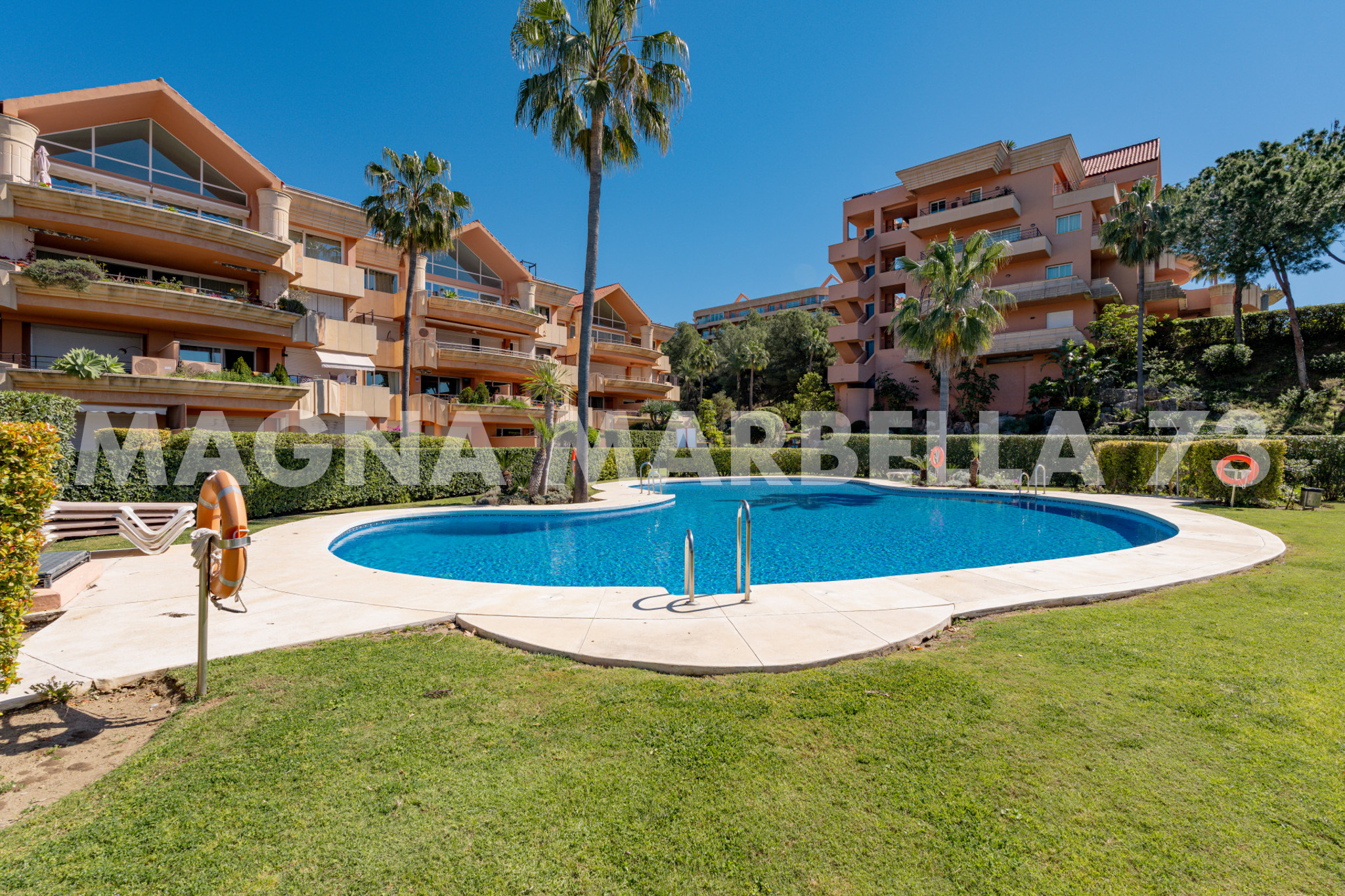 Magna Marbella 73