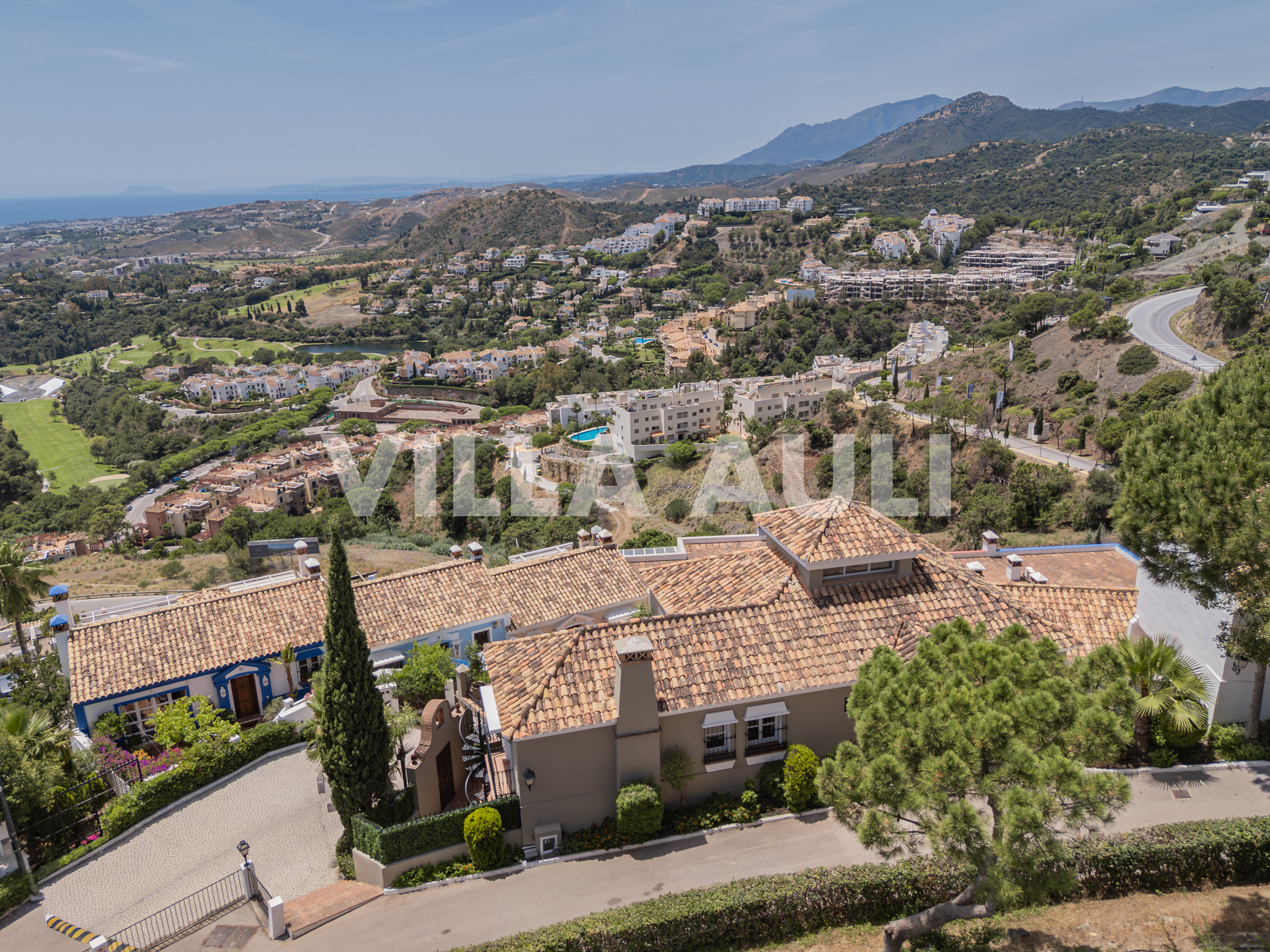 Villa Auli
